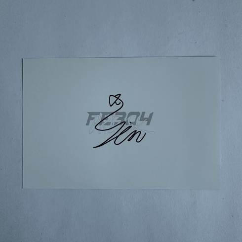 NMIXX KYUJIN SIGNED
2ND EP 'FE3O4: BREAK' LIMITED EDITION POSTCARD