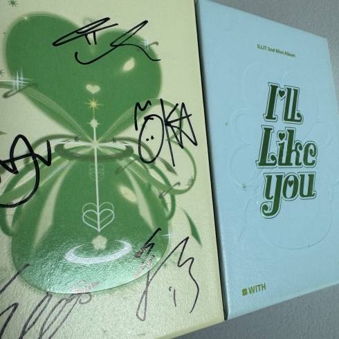 Signed Merchandise