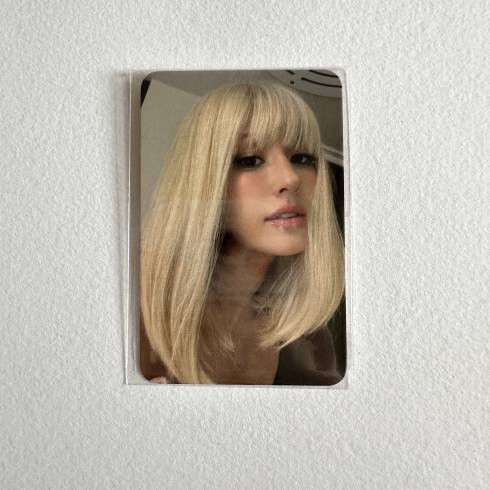 JEON SOMI
2ND EP ALBUM 'CHAOTIC & CONFUSED' MNET PLUS MERCH EVENT PHOTOCARD - VERSION 2