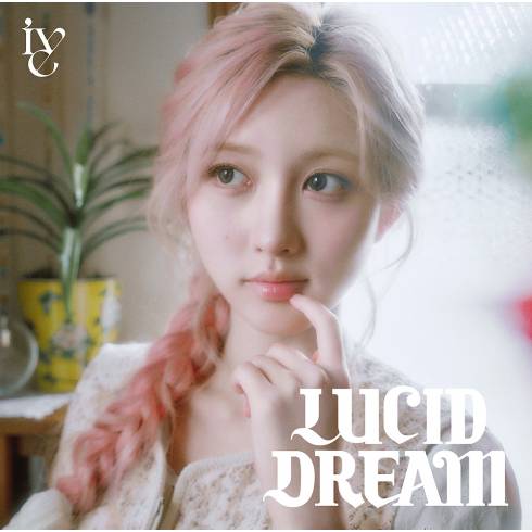 [PRE-ORDER] IVE
'LUCID DREAM' (MEMBER SOLO JACKET LIMITED EDITION) - GAEUL VERSION
