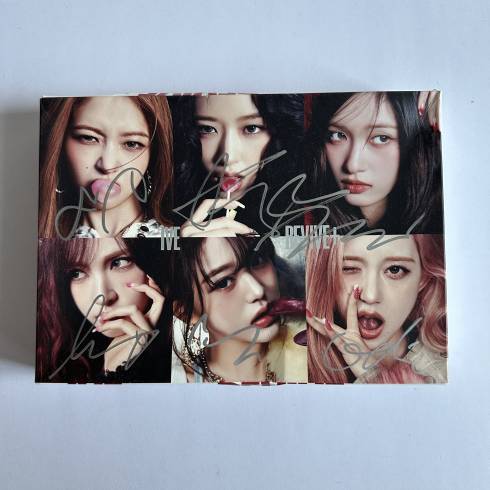 [NOT FOR SALE PROMO ALBUM] IVE
SIGNED 2ND ALBUM ‘REVIVE+’ (CHALLENGERS VERSION)
