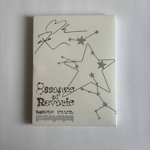 BAEKHYUN SIGNED
5TH MINI ALBUM 'ESSENCE OF REVERIE' - REVERIE VERSION