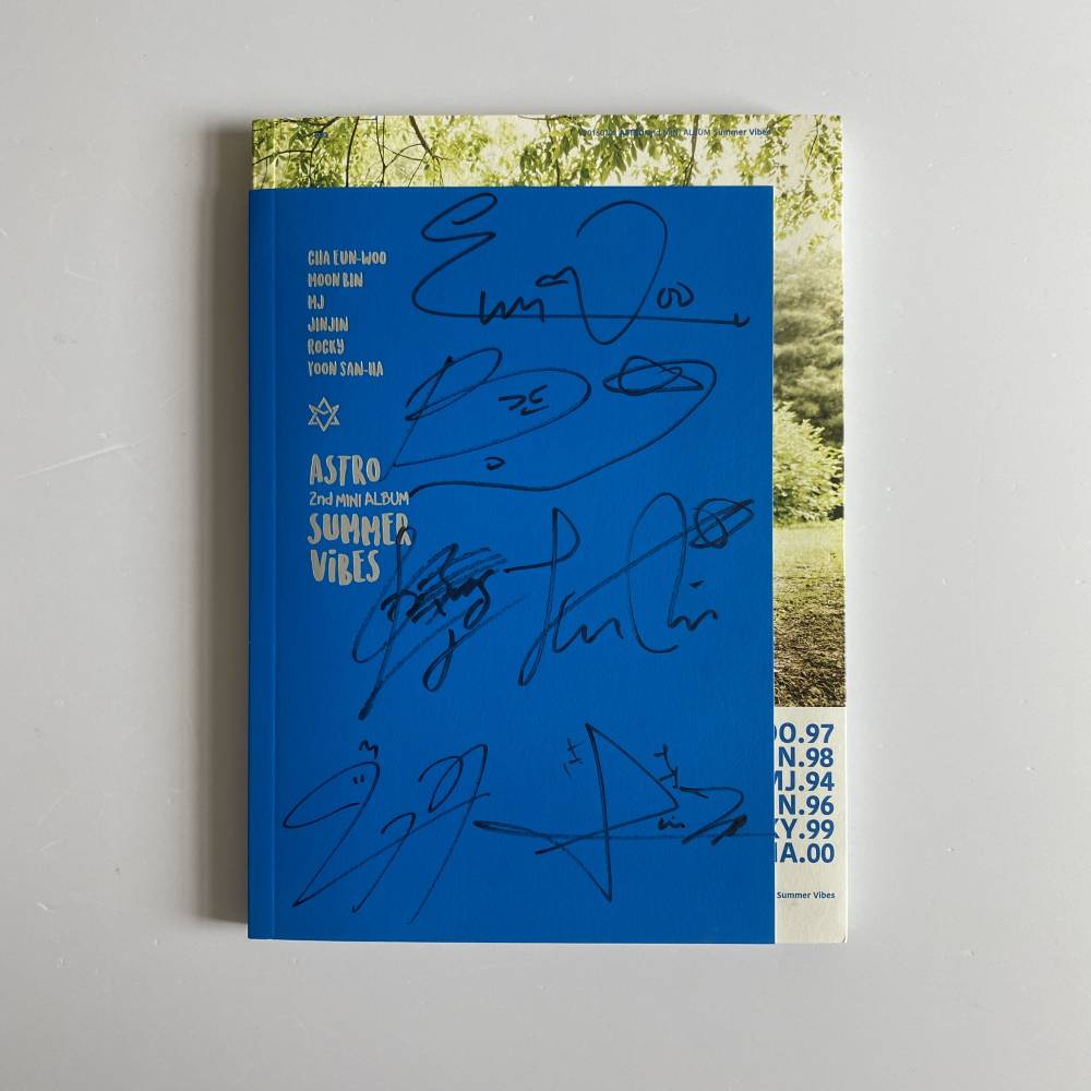ASTRO SIGNED 2ND MINI ALBUM 