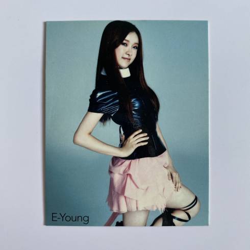 AFTER SCHOOL
2ND JAPANESE SINGLE 'DIVA' PHOTOCARD - E-YOUNG