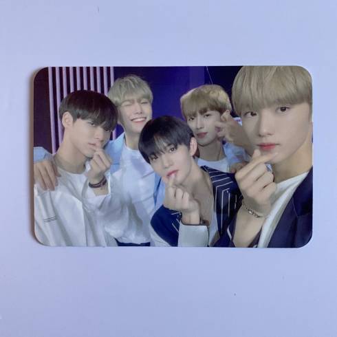 CIX 
1ST EP ALBUM 'HELLO STRANGER' MWAVE MEET & GREET PHOTOCARD