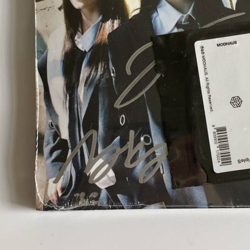 Signed Merchandise