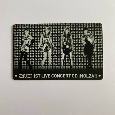 2NE1
1ST LIVE CONCERT 'NOLZA' PHOTOCARD - GROUP