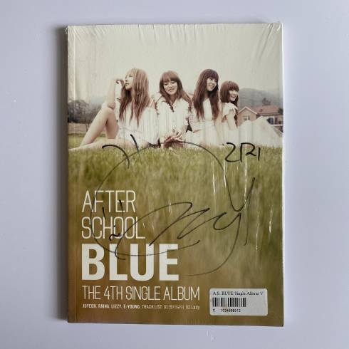 AFTER SCHOOL LIZZY SIGNED
4TH SINGLE ALBUM 'BLUE' (UNSEALED)