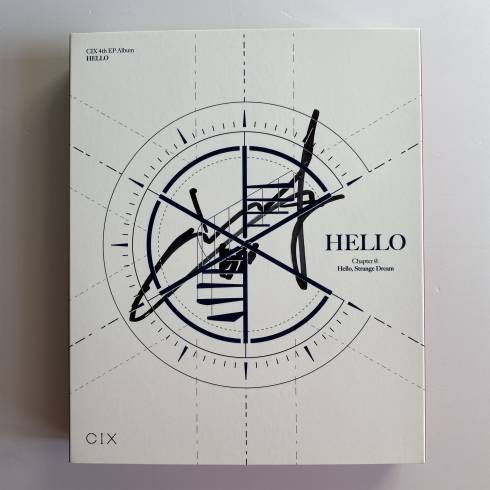 CIX JINYOUNG SIGNED
4TH EP ALBUM 'HELLO CHAPTER Ø - HELLO, STRANGE DREAM' - STRANGE DREAM VERSION