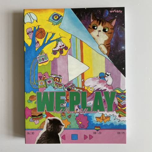 WEEEKLY SIGNED 
3RD MINI ALBUM 'WE PLAY' - JUMP VERSION